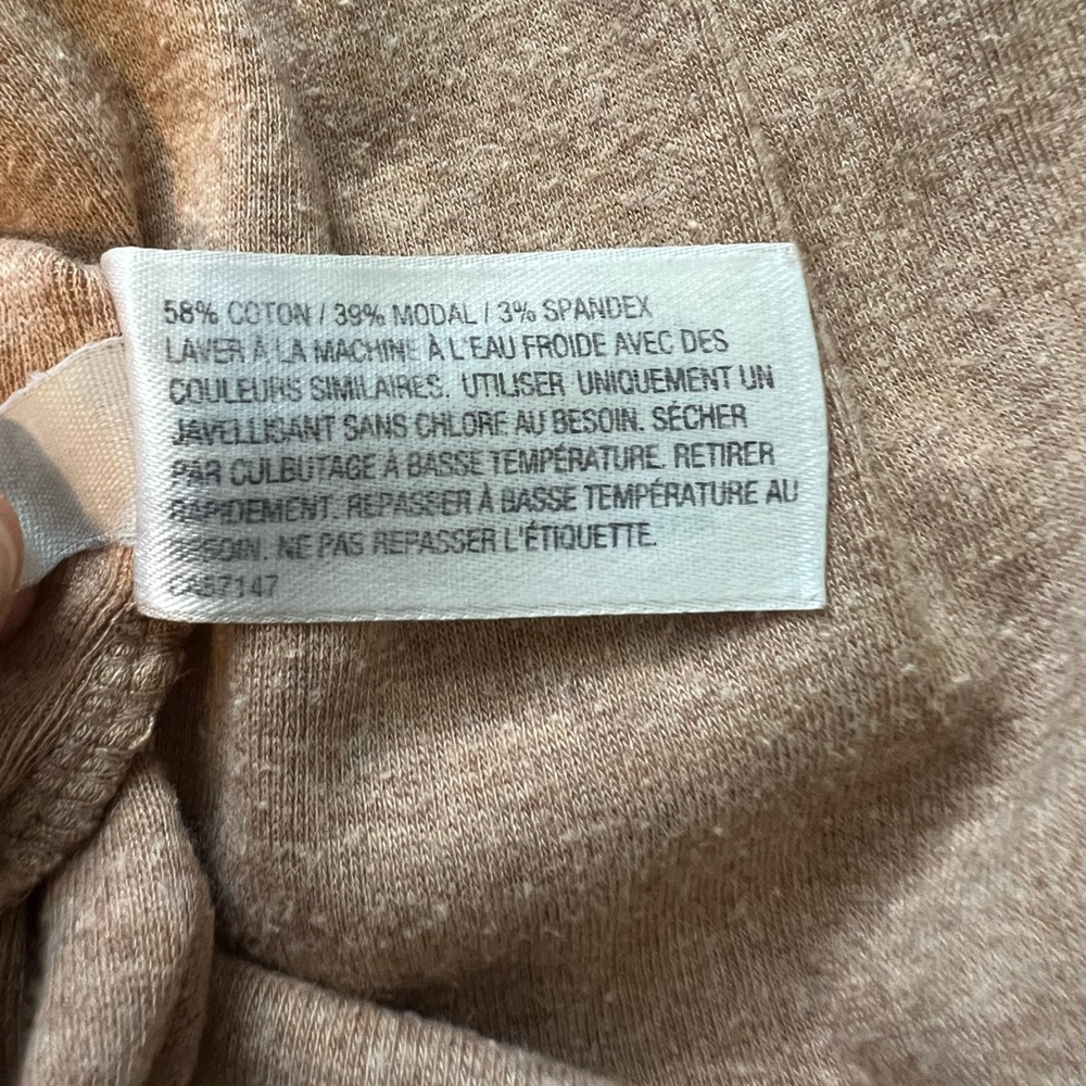 Mossimo Tank Top - Picture 4 of 4